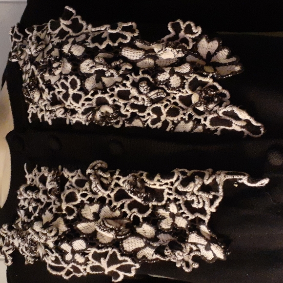 M M Couture women's sweater - Picture 3 of 9